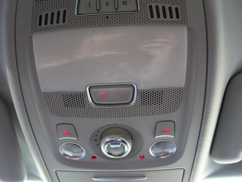 Used 2014 Audi A4 2.0T Premium Plus FWD image 25