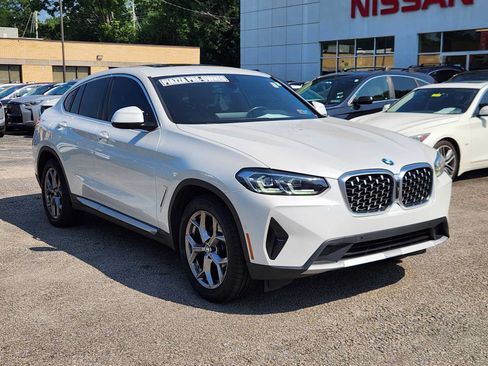 Used 2023 BMW X4 xDrive30i w/ Premium Package AWD/4WD image 1