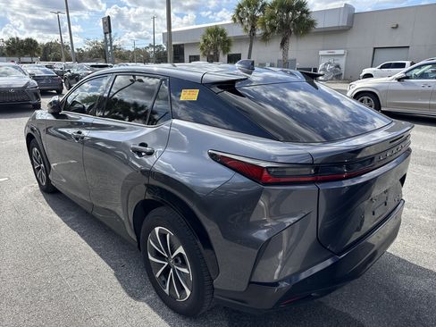 Used 2023 Lexus RZ 450e Premium image 3