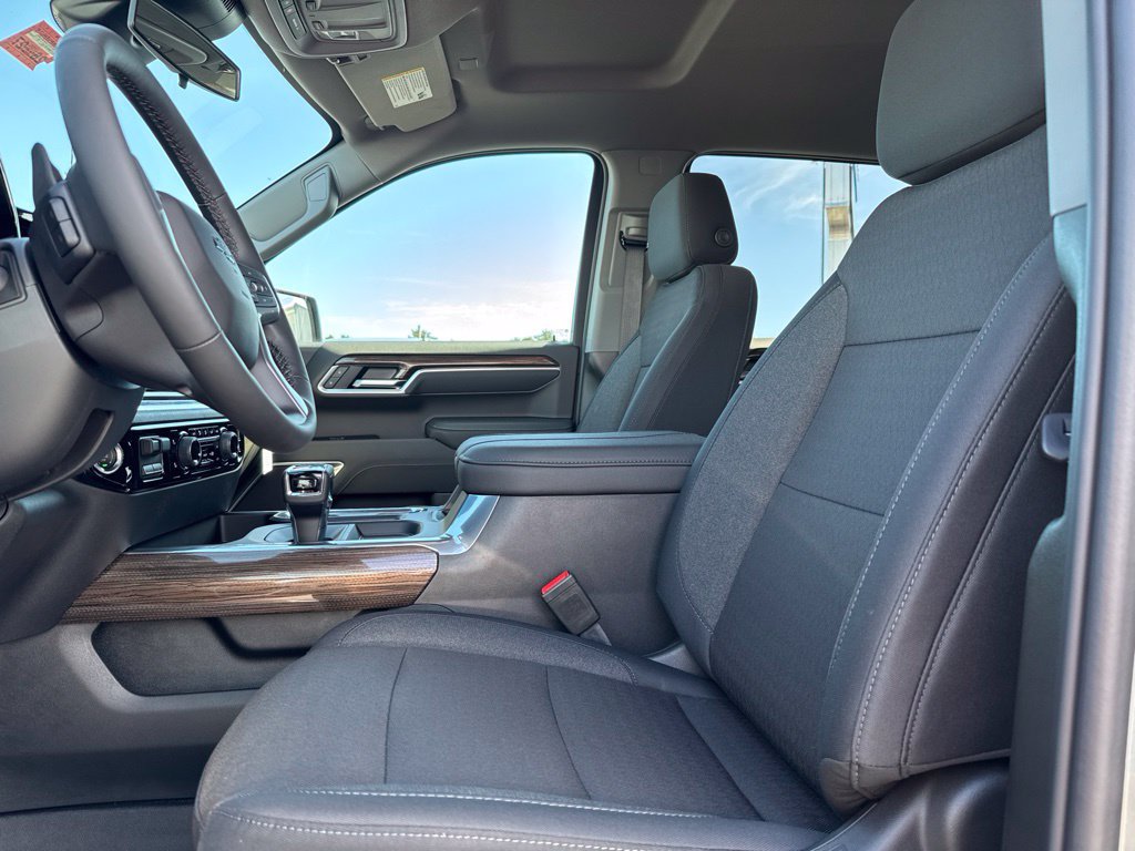 New 2026 Chevrolet Silverado 1500 RST w/ Z71 Off-Road Package AWD/4WD image 17
