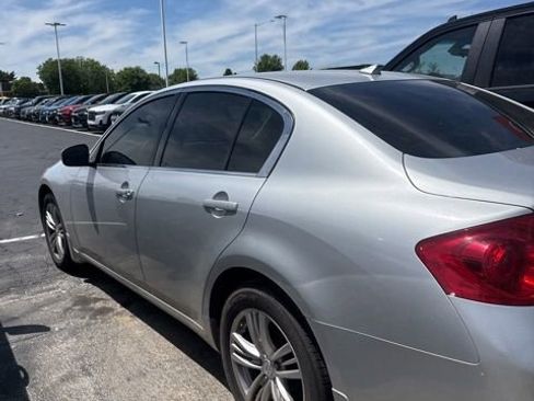 Used 2010 INFINITI G37 x Sedan w/ Premium Pkg AWD/4WD image 3