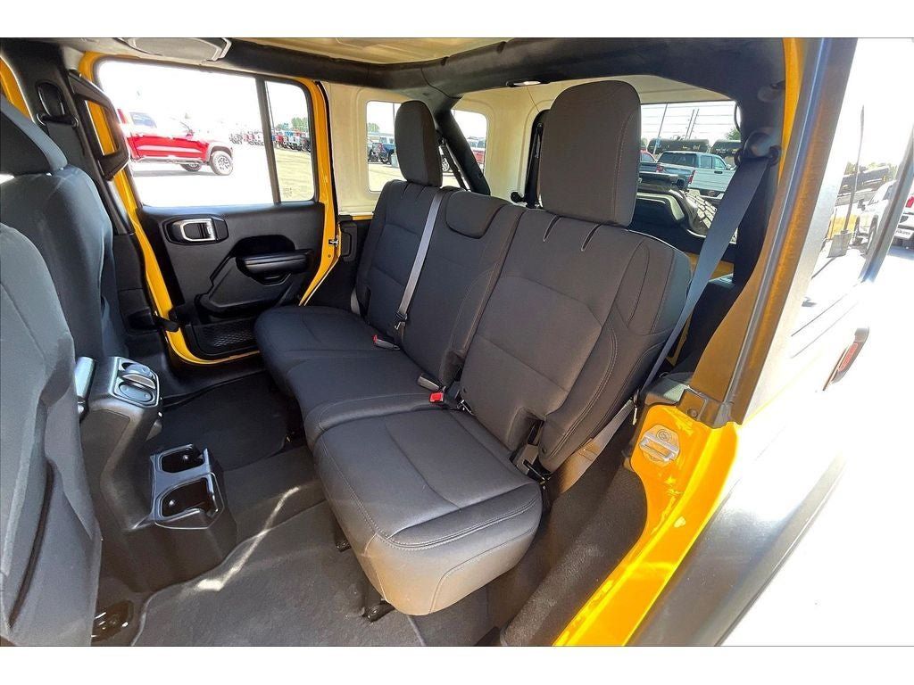 Used 2018 Jeep Wrangler Unlimited Sport S AWD/4WD image 27