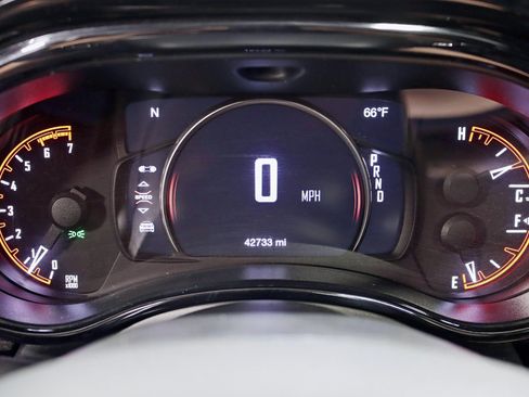 Used 2023 Dodge Durango R/T AWD/4WD image 16