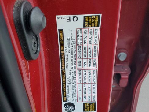 Used 2021 Toyota RAV4 XLE w/ Convenience Package image 29