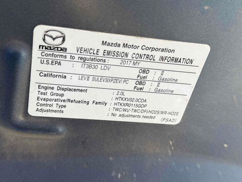 Used 2017 MAZDA MAZDA3 Sport FWD image 87