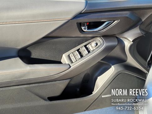 Certified 2024 Subaru Crosstrek 2.5i Limited w/ Crosstrek Mirror Package image 4