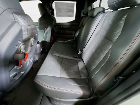 Used 2025 Toyota Tacoma TRD Pro image 22