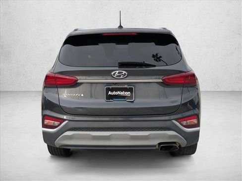 Used 2020 Hyundai Santa Fe SE image 7