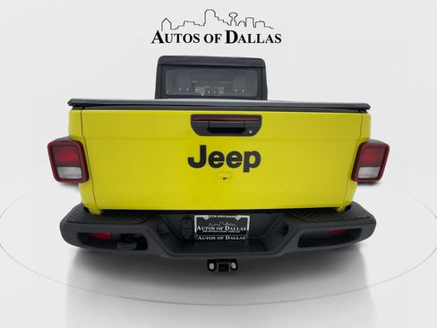 Used 2023 Jeep Gladiator Sport w/ Trailer Tow Package AWD/4WD image 9