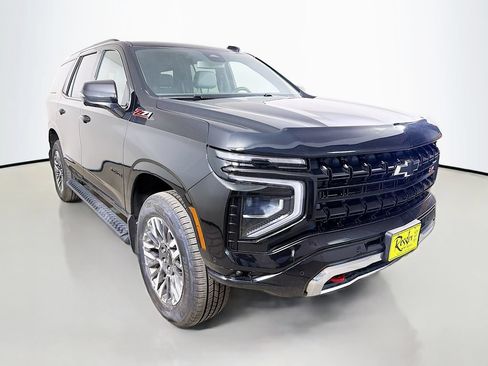 Used 2026 Chevrolet Tahoe Z71 w/ Comfort Package AWD/4WD image 4