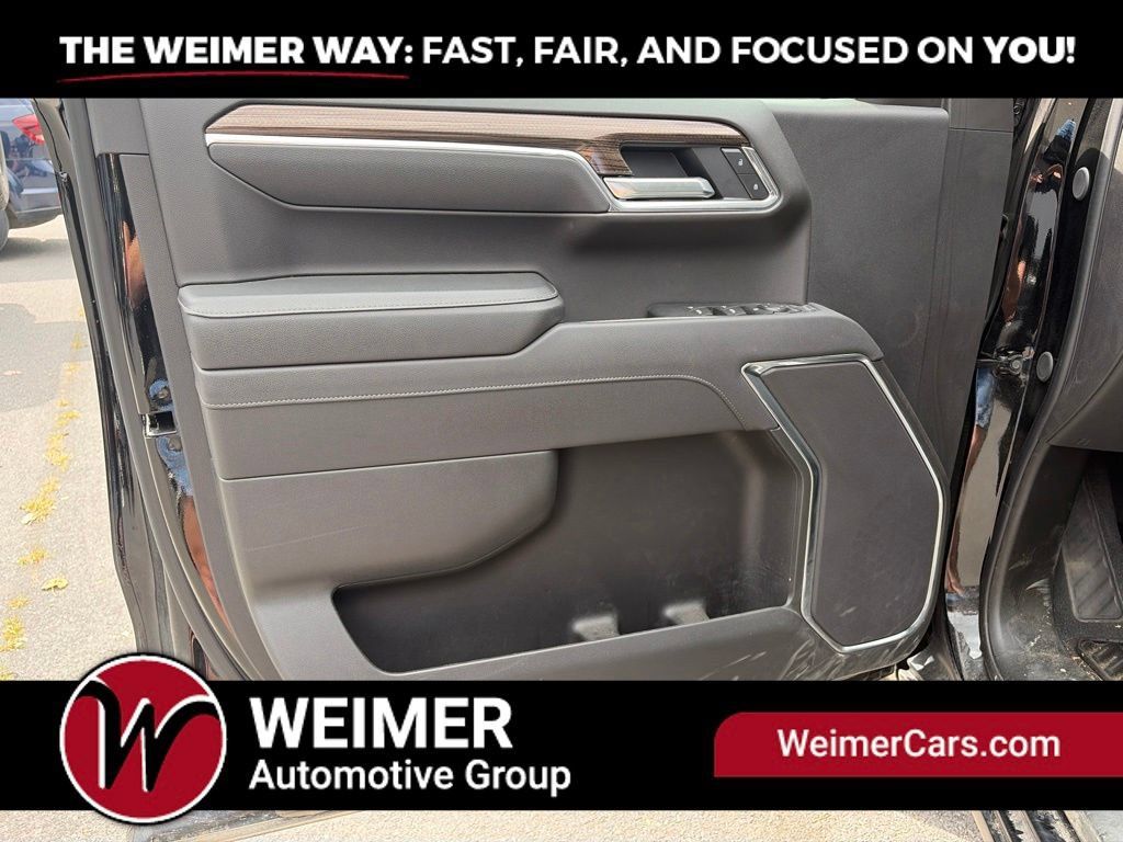 Used 2026 Chevrolet Silverado 1500 LT AWD/4WD image 13