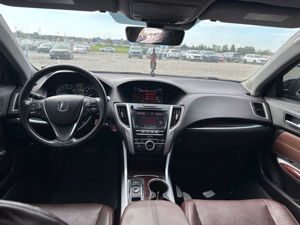 Used 2015 Acura TLX w/ Technology Package AWD/4WD image 18