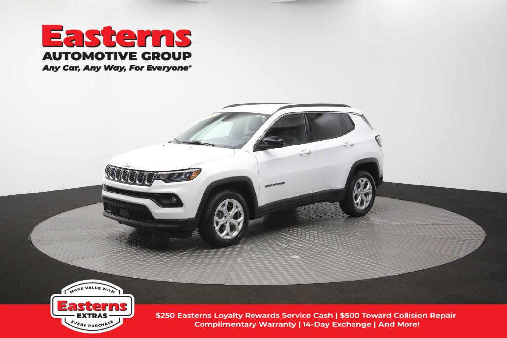 Used 2024 Jeep Compass Latitude AWD/4WD image 58