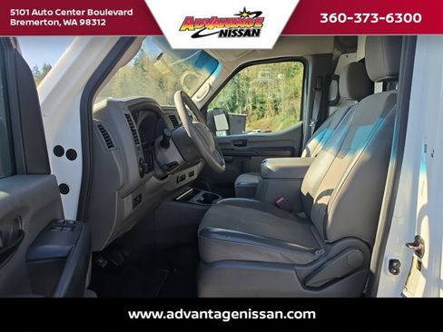 Used 2017 Nissan NV 2500 S RWD image 14