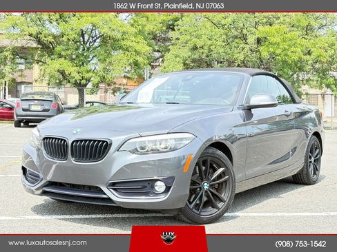 Used 2020 BMW 230i xDrive Convertible AWD/4WD image 2