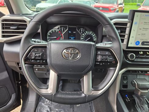 Used 2023 Toyota Tundra SR5 w/ SR5 Premium Package AWD/4WD image 18