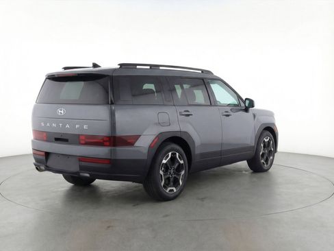 Used 2024 Hyundai Santa Fe SEL image 9