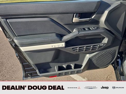 Used 2024 Toyota Tacoma TRD Off-Road image 11