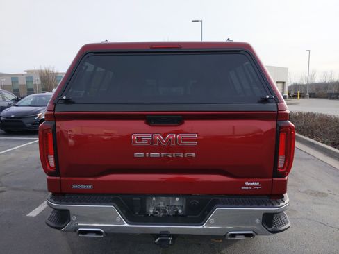 Used 2023 GMC Sierra 1500 SLT w/ SLT Premium Plus Package image 9