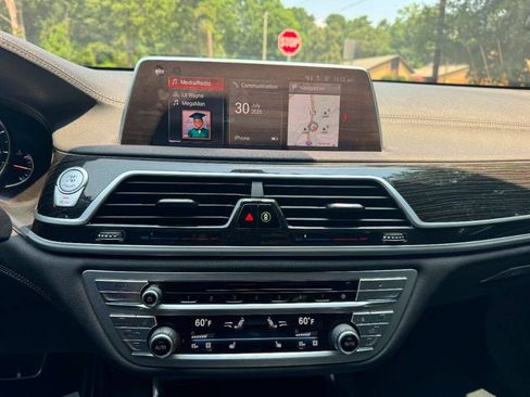 Used 2019 BMW 740i w/ M Sport Package RWD image 17
