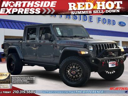 Used 2021 Jeep Gladiator Sport