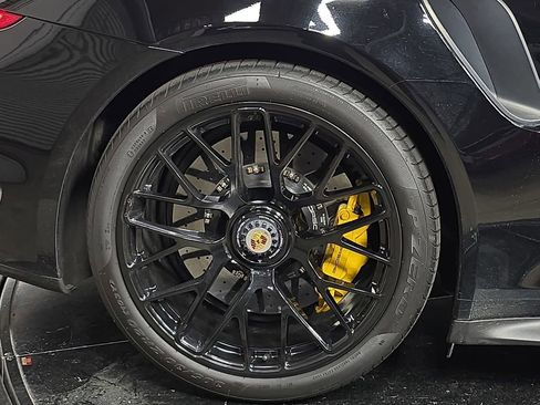 Certified 2014 Porsche 911 Turbo S AWD/4WD image 29