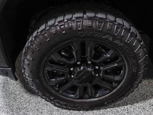 Used 2021 GMC Sierra 2500 Denali w/ Denali Ultimate Package AWD/4WD image 11