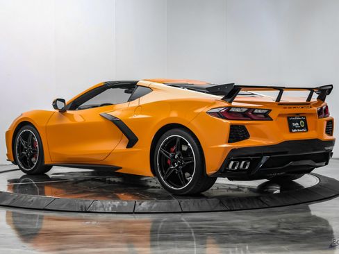 Used 2023 Chevrolet Corvette Stingray Coupe w/ 1LT RWD image 13