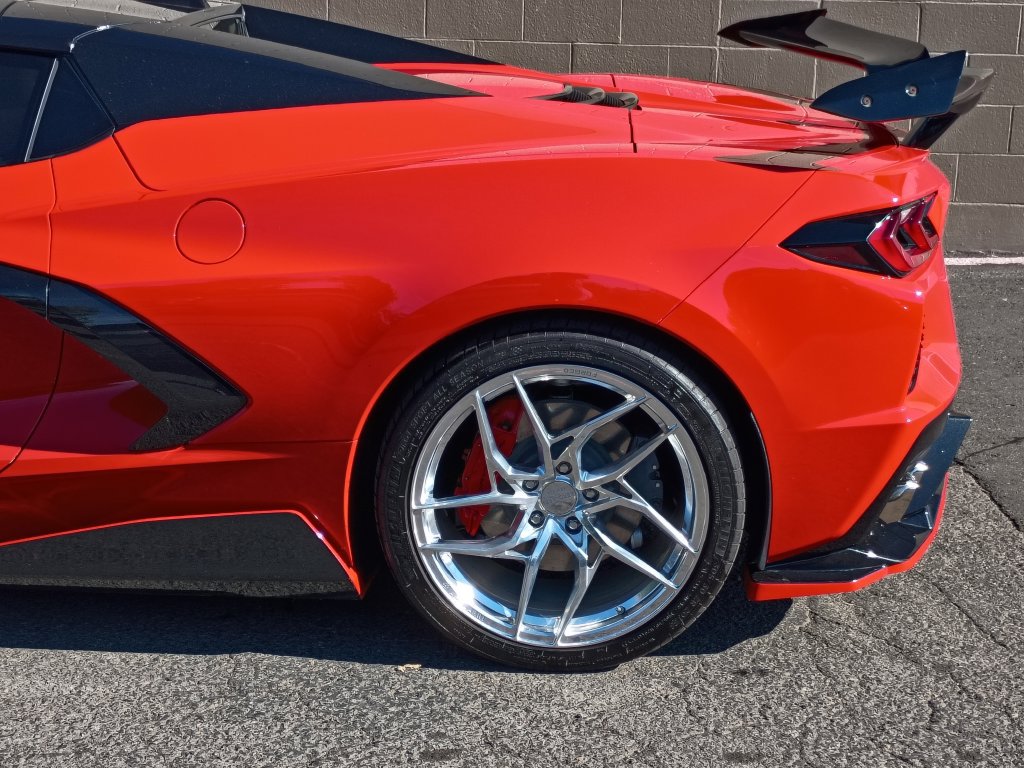 Used 2023 Chevrolet Corvette Stingray Premium Conv w/ Battery Protection Package RWD image 8