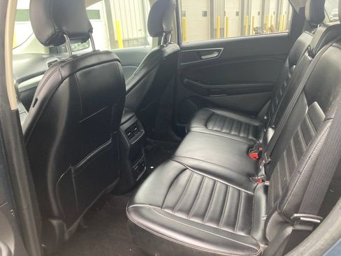 Used 2019 Ford Edge SEL w/ Equipment Group 201A AWD/4WD image 29