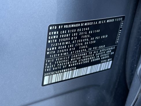 Used 2024 Volkswagen Tiguan Wolfsburg Edition image 38