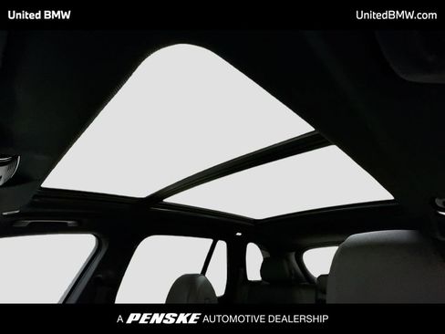 Used 2023 BMW X5 xDrive45e image 12