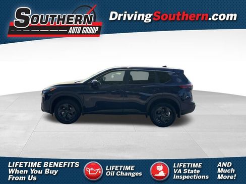 New 2026 Nissan Rogue SV FWD image 1