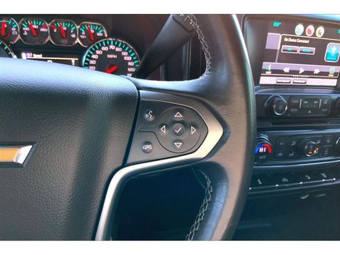 Used 2016 Chevrolet Silverado 2500 LT w/ LT Convenience Package image 20