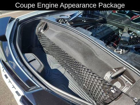 Used 2024 Chevrolet Corvette Stingray Preferred Cpe w/ Body-Color Dual Roof Package RWD image 30