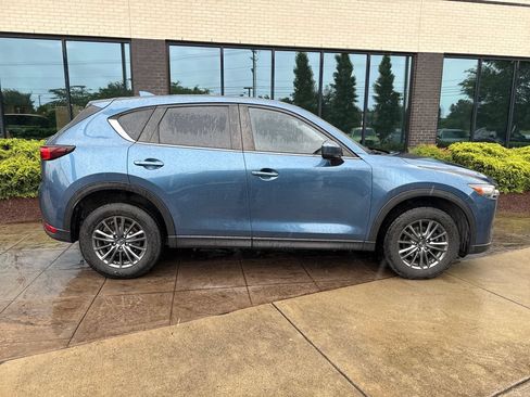 Used 2020 MAZDA CX-5 Sport FWD image 4