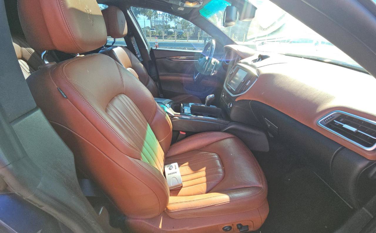 Used 2015 Maserati Ghibli S Q4 AWD/4WD image 13