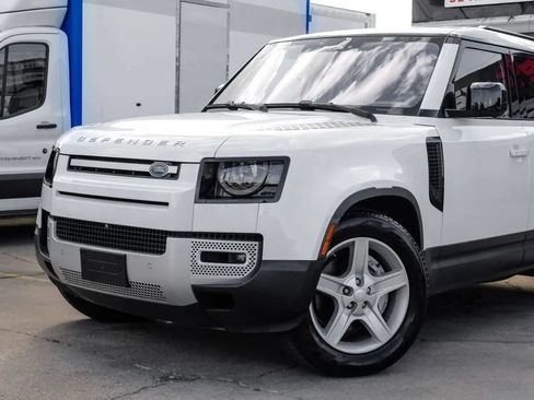 Used 2020 Land Rover Defender 110 SE AWD/4WD image 5