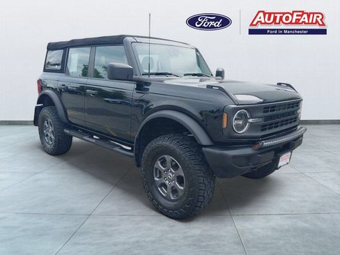 Certified 2022 Ford Bronco 4-Door AWD/4WD image 1