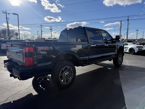 Used 2023 Ford F250 Limited w/ FX4 Off-Road Package image 6