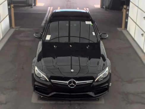 Used 2017 Mercedes-Benz C 63 AMG S image 3