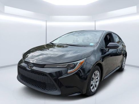 Used 2022 Toyota Corolla LE FWD image 8