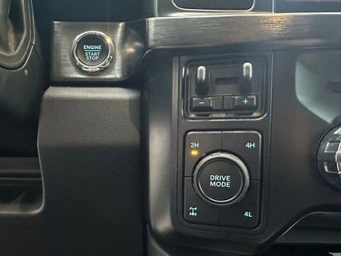 Certified 2024 Ford F250 Lariat w/ FX4 Off-Road Package image 23