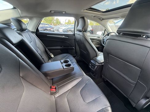 Used 2016 Ford Fusion Energi Titanium w/ Driver Assist Package FWD image 23