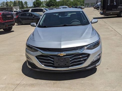 Used 2019 Chevrolet Malibu LT w/ Driver Confidence Package II FWD image 8