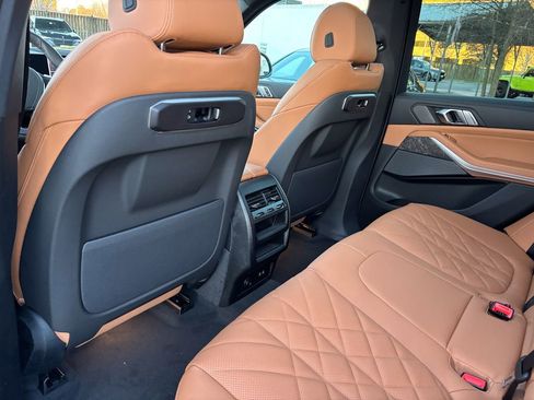 New 2026 BMW X5 xDrive50e w/ Premium Package image 31