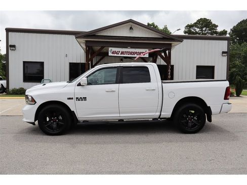 Used 2018 RAM 1500 Sport w/ Convenience Group AWD/4WD image 2