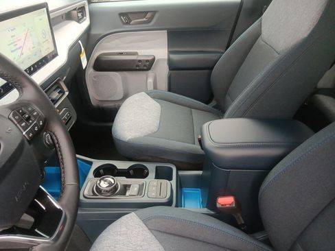 New 2026 Ford Maverick XLT w/ XLT Luxury Package image 27