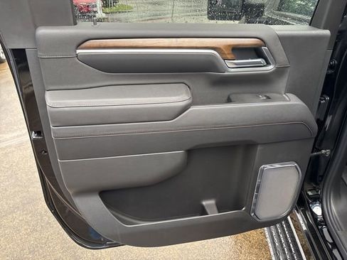 New 2026 Chevrolet Silverado 3500 High Country w/ High Country Premium Package image 32