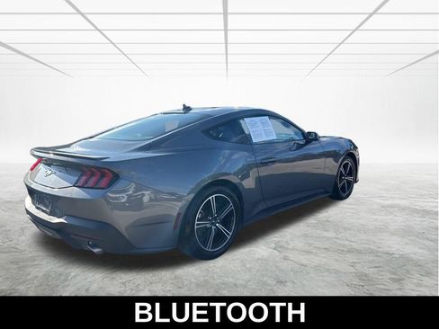 Used 2025 Ford Mustang Premium RWD image 5
